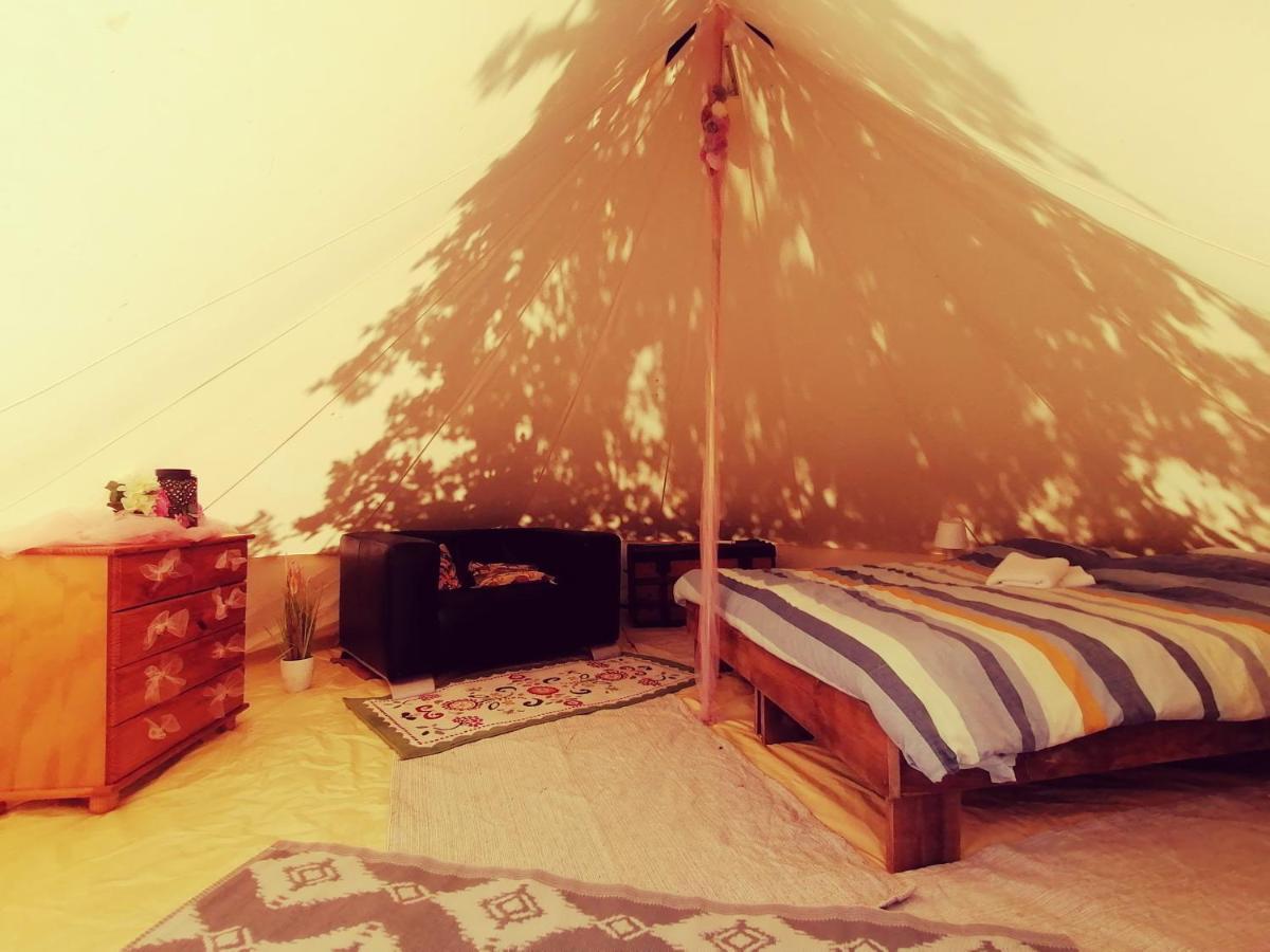 Le Noyer Bed & Breakfast Rougnat Exterior foto